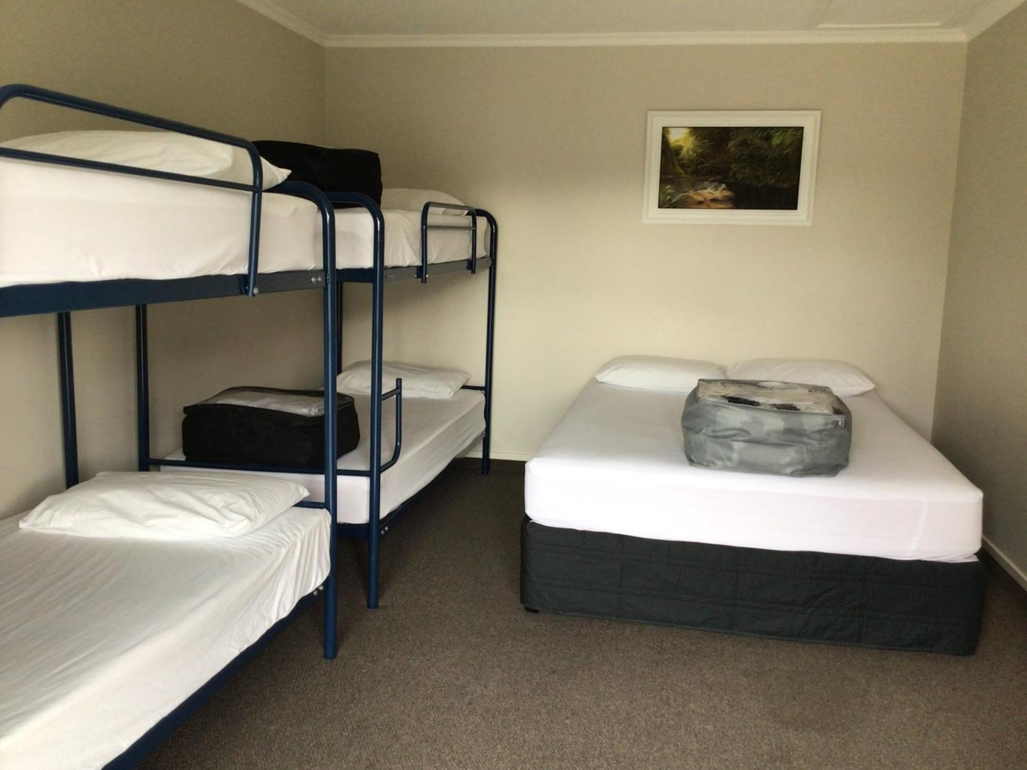 Fiordland Great Views Holiday Park เทอาเนา ภายนอก รูปภาพ