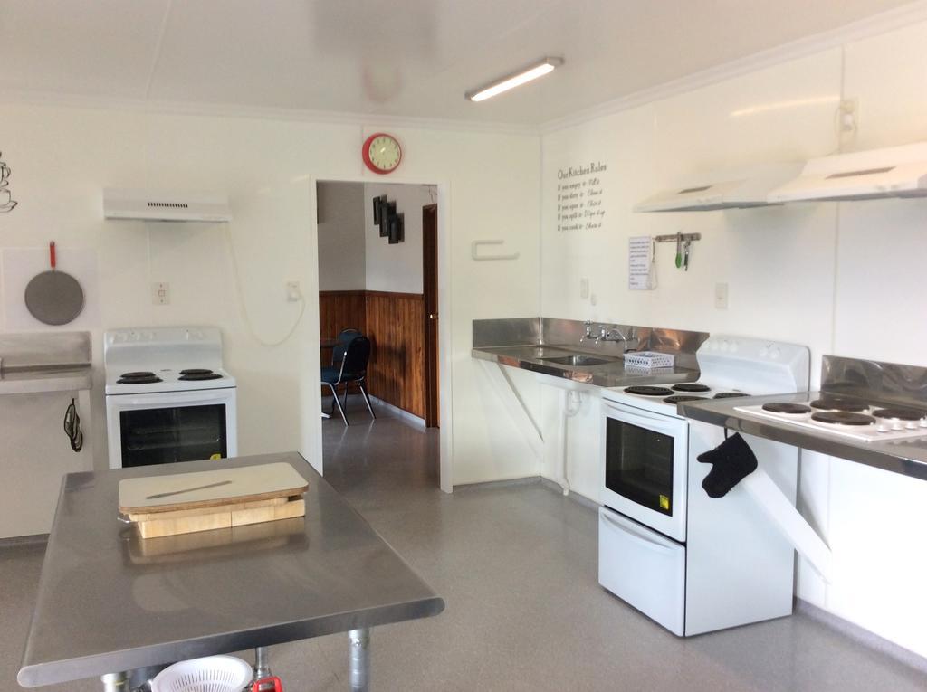 Fiordland Great Views Holiday Park เทอาเนา ภายนอก รูปภาพ