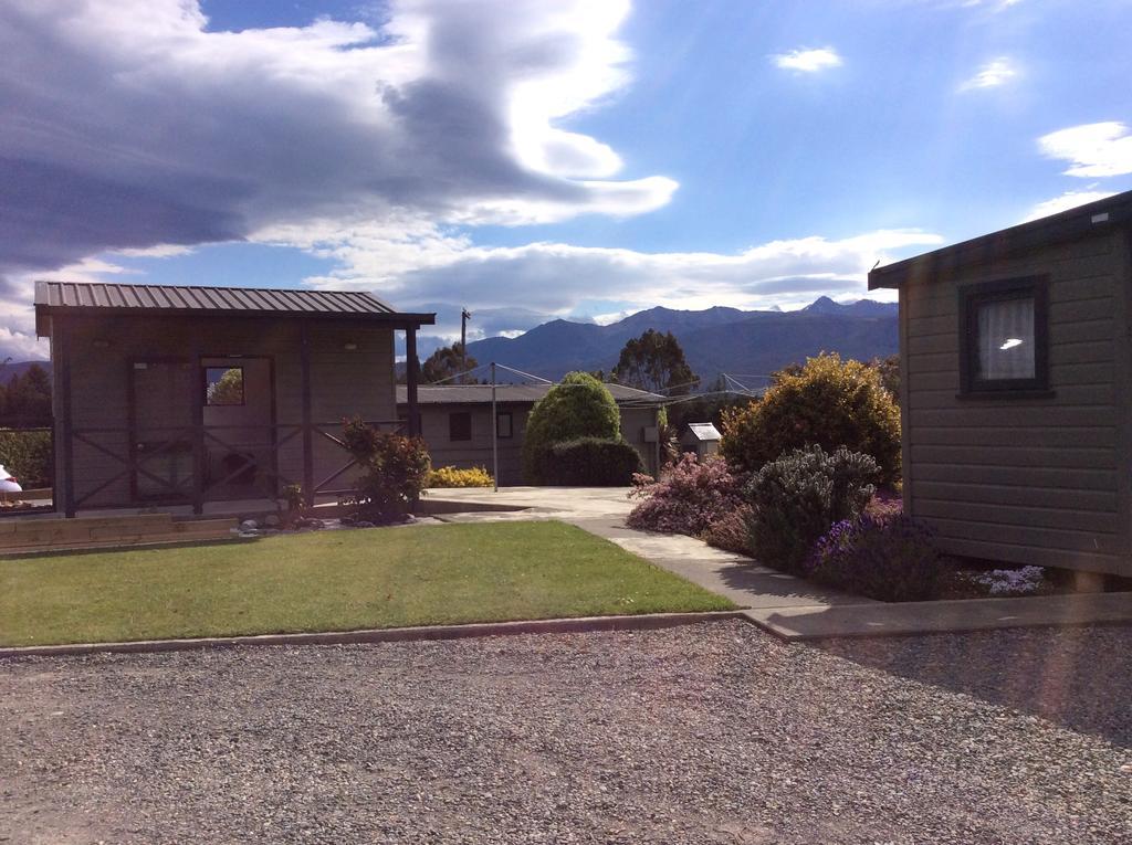 Fiordland Great Views Holiday Park เทอาเนา ภายนอก รูปภาพ