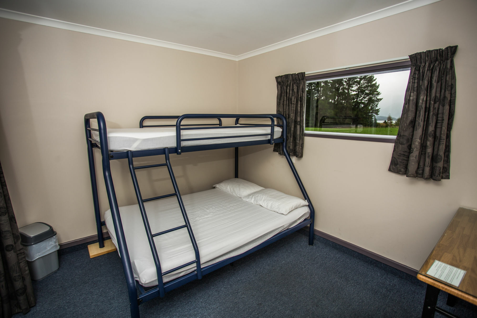 Fiordland Great Views Holiday Park เทอาเนา ภายนอก รูปภาพ